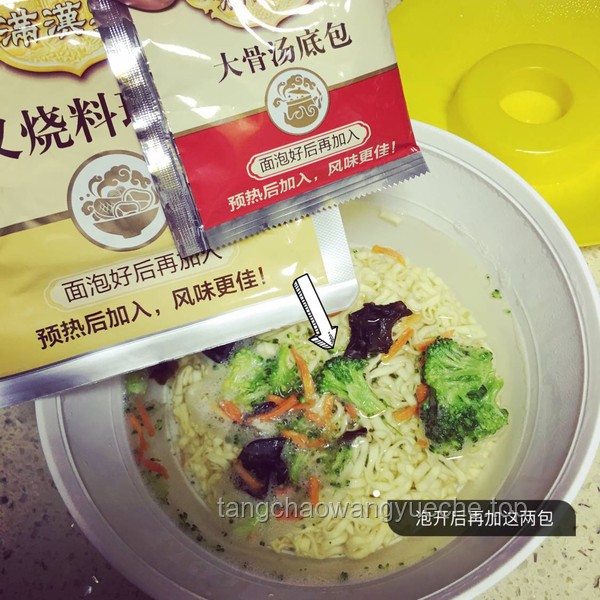 腐乳VS方便面调料，现代食品科技下的鲜味对决